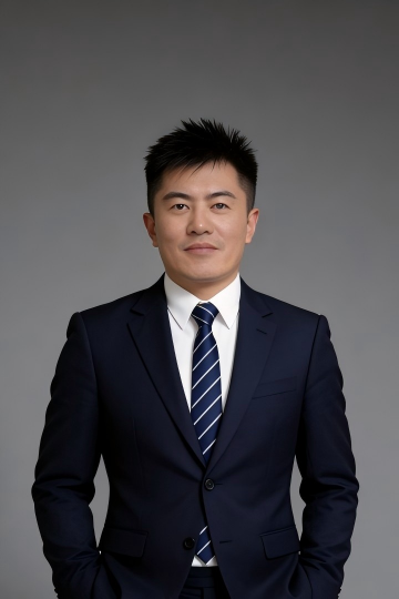 杨仲磊老师照片