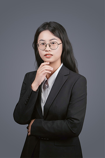 谭格老师照片